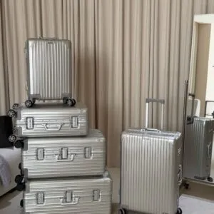 bags for unisex men women from rimowa in emirates